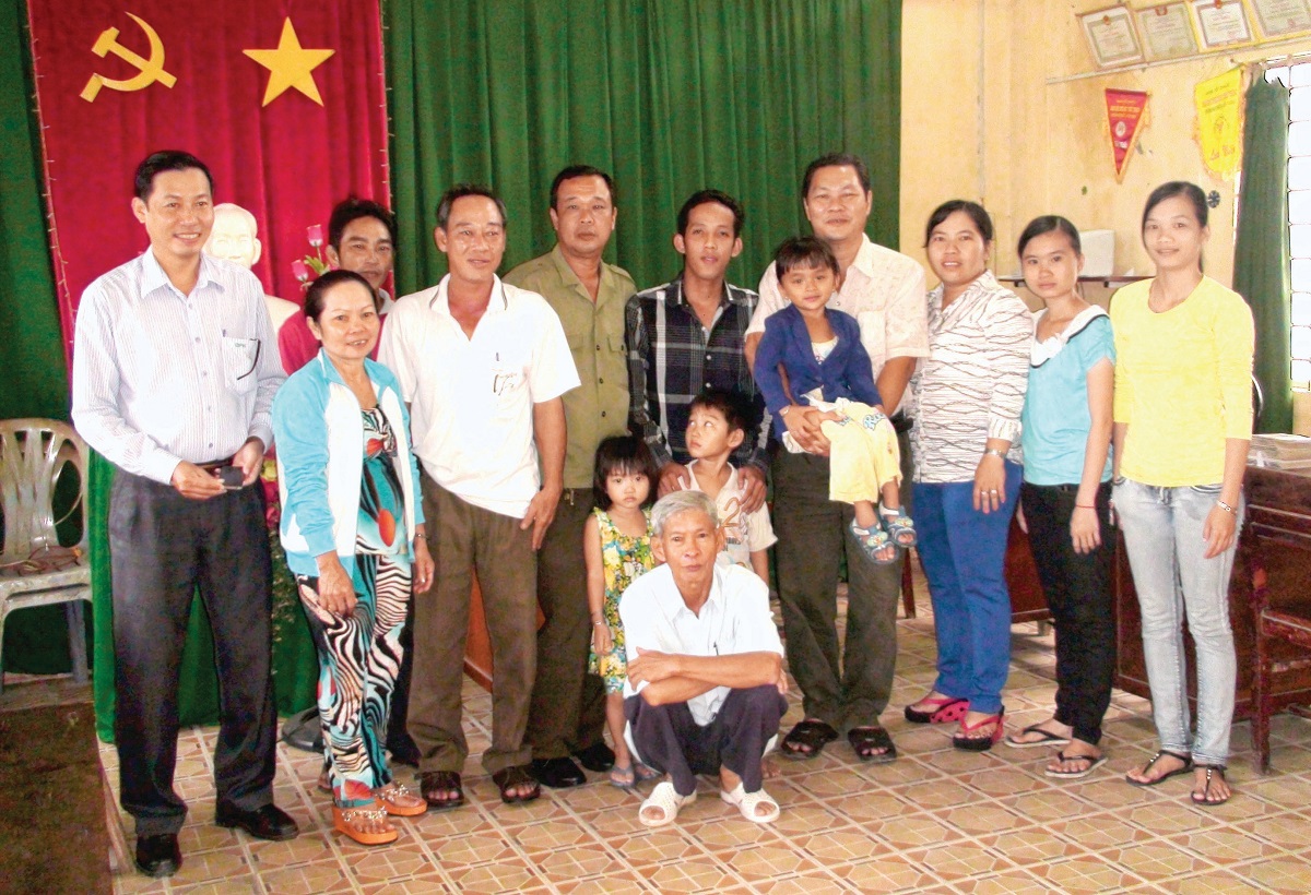 hoa-vien-voi-cong-dong-xa-hoi
