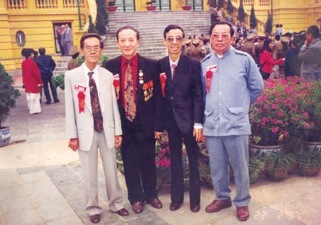 tinh-nghia-thay-tro