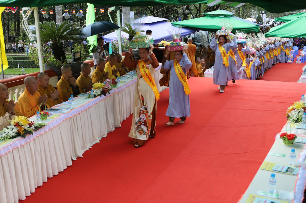 Gần 2500 người dự đại lễ Vu lan báo hiếu Kỷ Hợi 2019