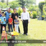 Ngày xuân đi tảo mộ ở Hoa viên